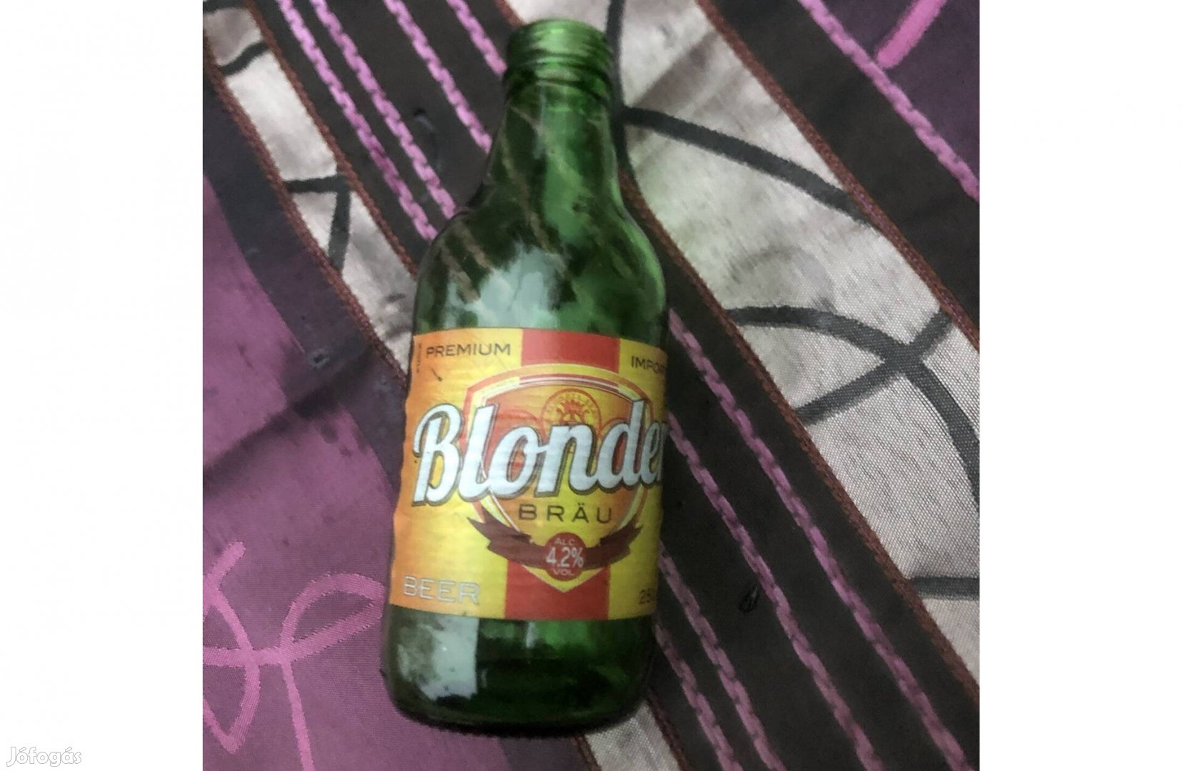 Régi sörösüveg Blonde 350 Ft