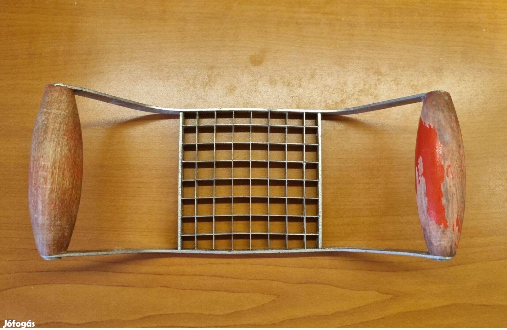 Régi sültkrumpli nyomó, szaggató
