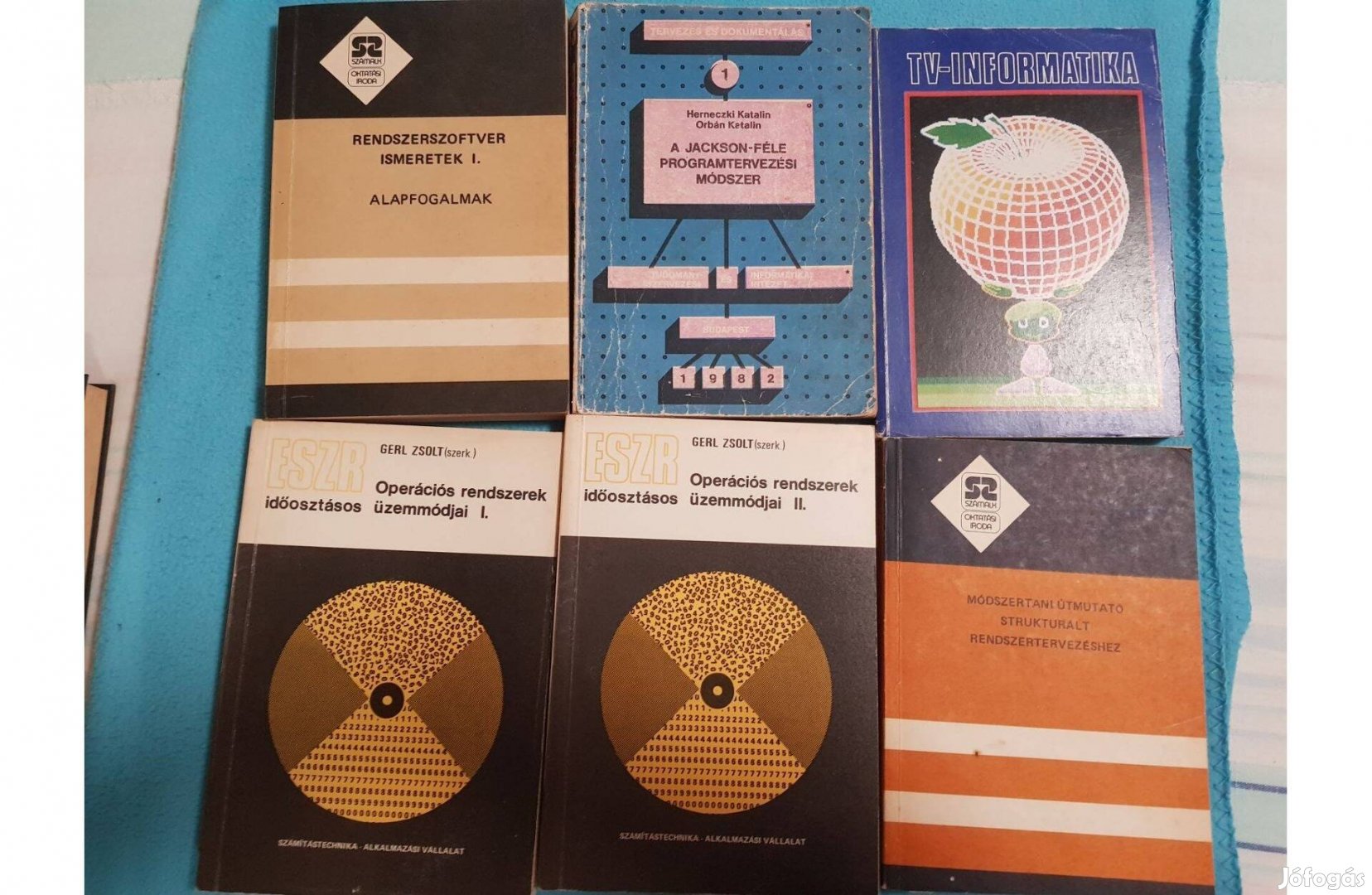 Régi számítástechnikai könyvek, ingyen elvihető