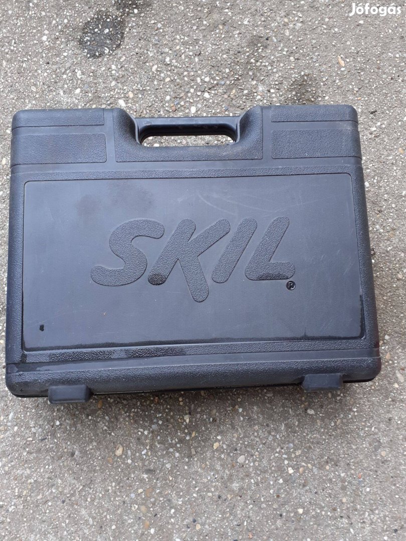 Régi szerszámtartó müa láda 33x26cm