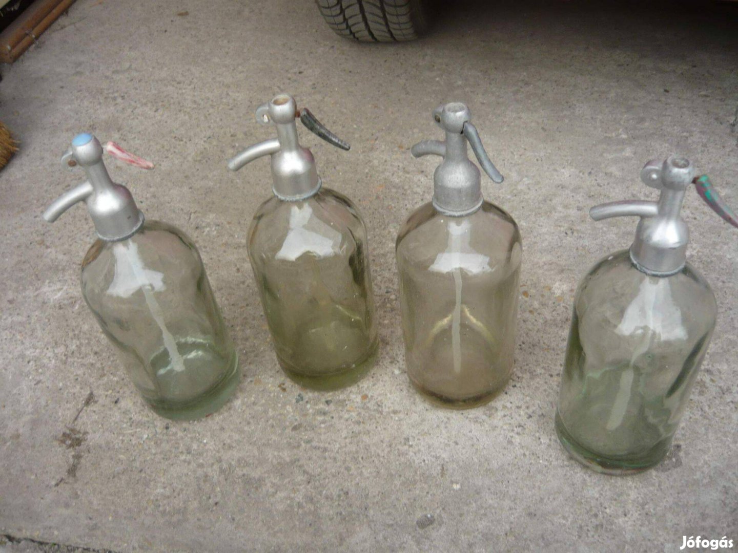 Régi szódás üvegek