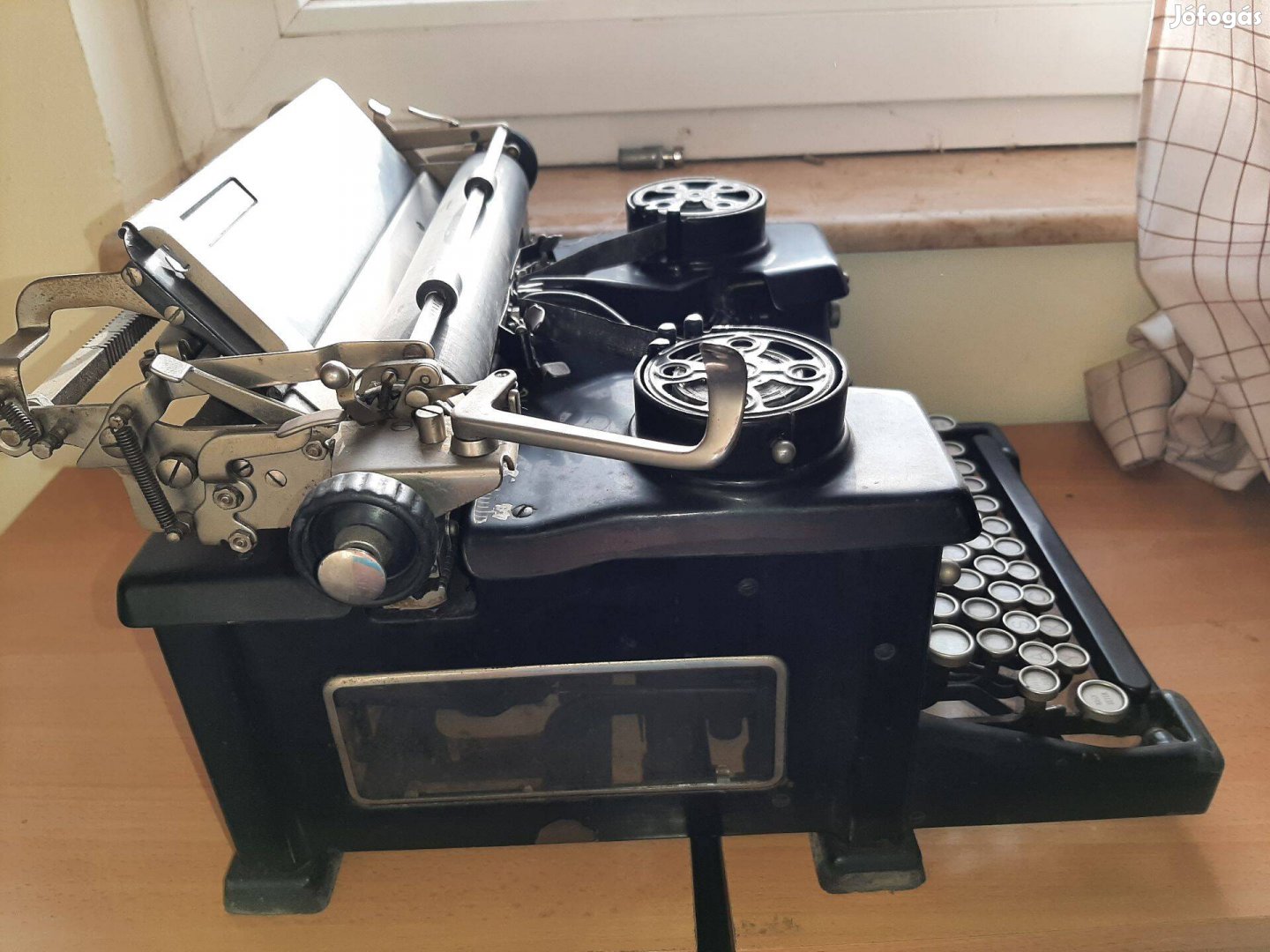 Régi tökéletesen müködö royal írógép / régiség