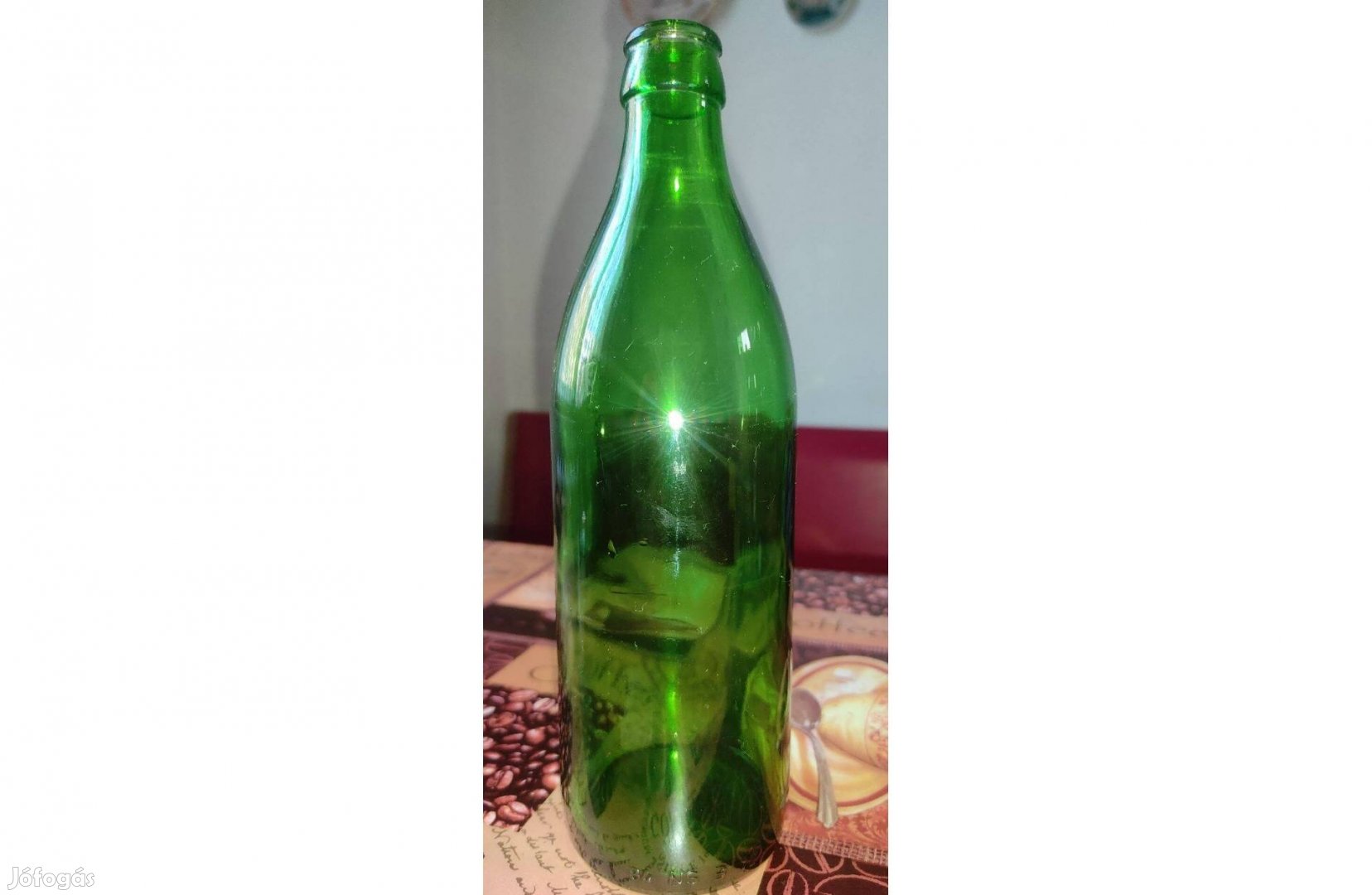 Régi üveg egy letűnt korból