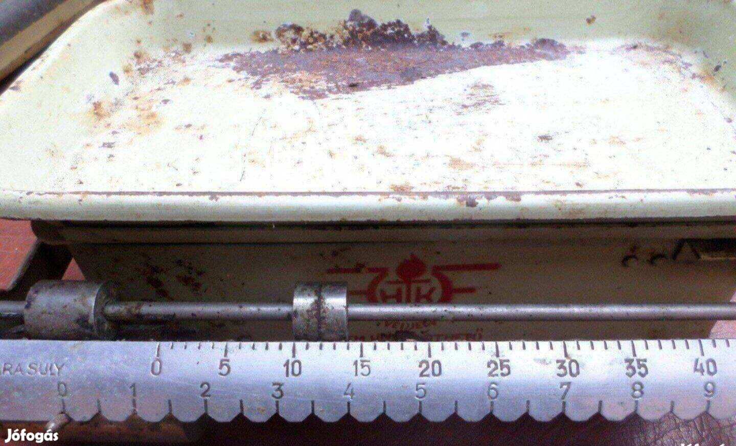 Régi vas mérleg patinás konyhamérleg