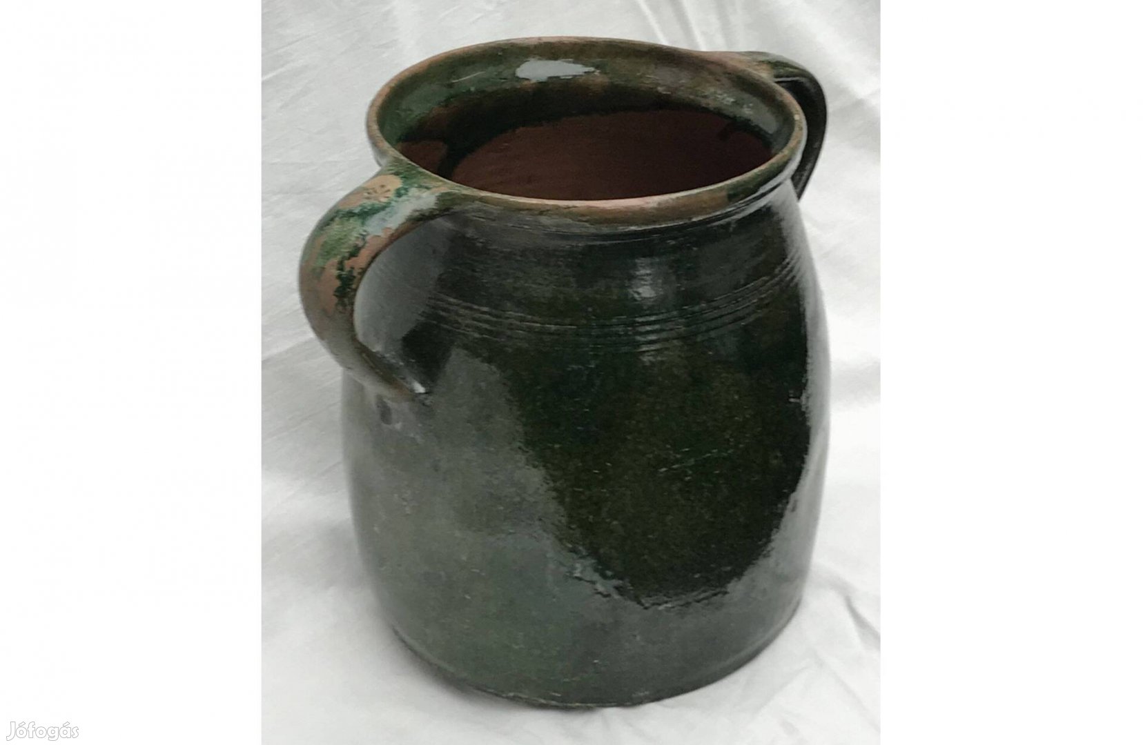 Régi zöld agyag fazék