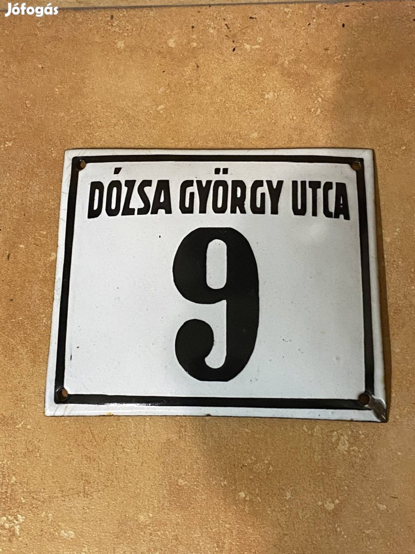 Régi zománcozott utcanév tábla Dózsa György utca 9.