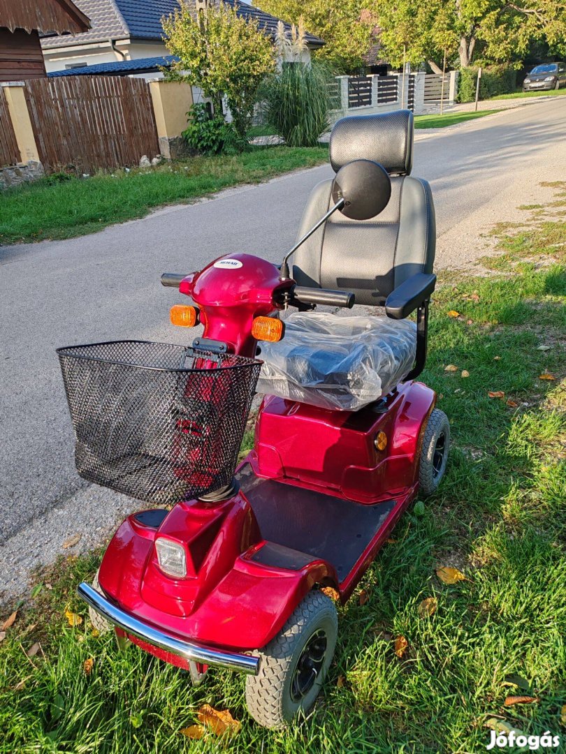 Rehab El-go elektromos meghajtású moped
