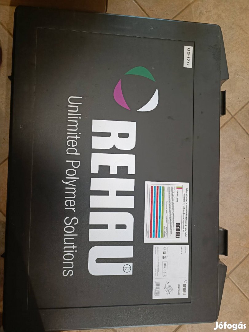 Rehau hidraulikus présgép