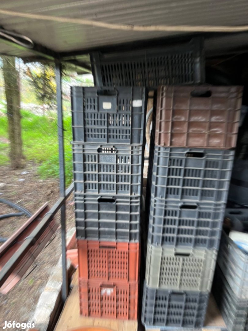 Rekesz M30 10 db és 1db M20 egyben Sülysápon