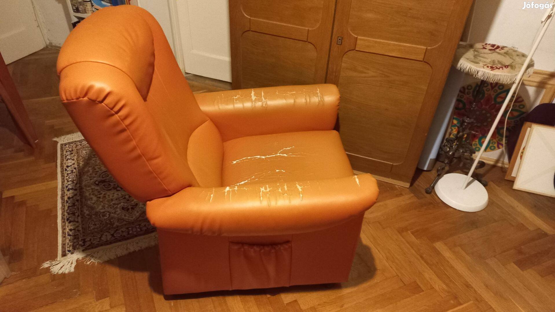 Relax fotel Jóbarátok fotel mechanikus 2 állású