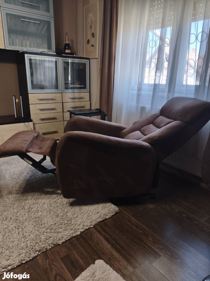Relax lábemelős fotel