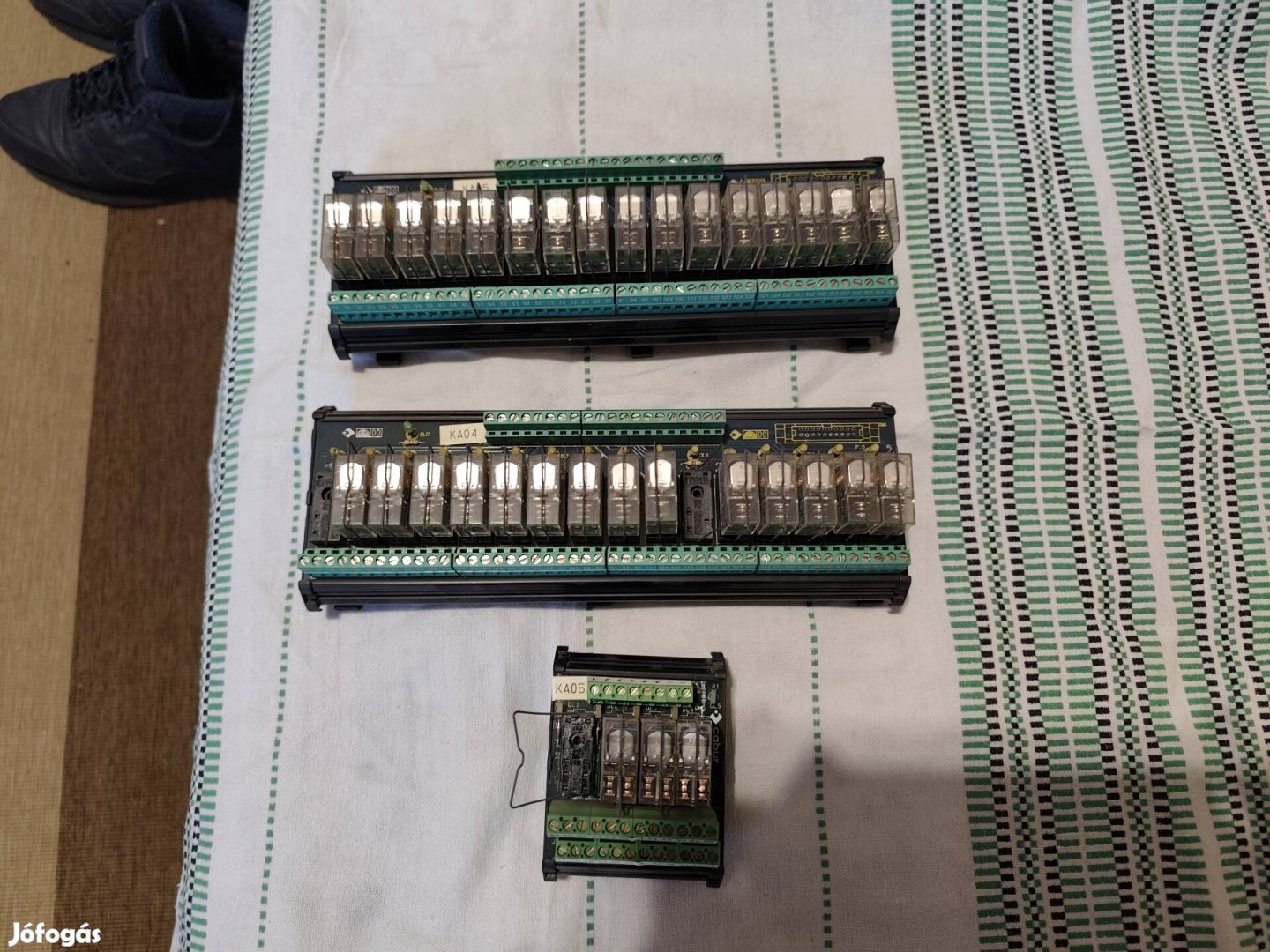 Relés panelek 24 V dc 
