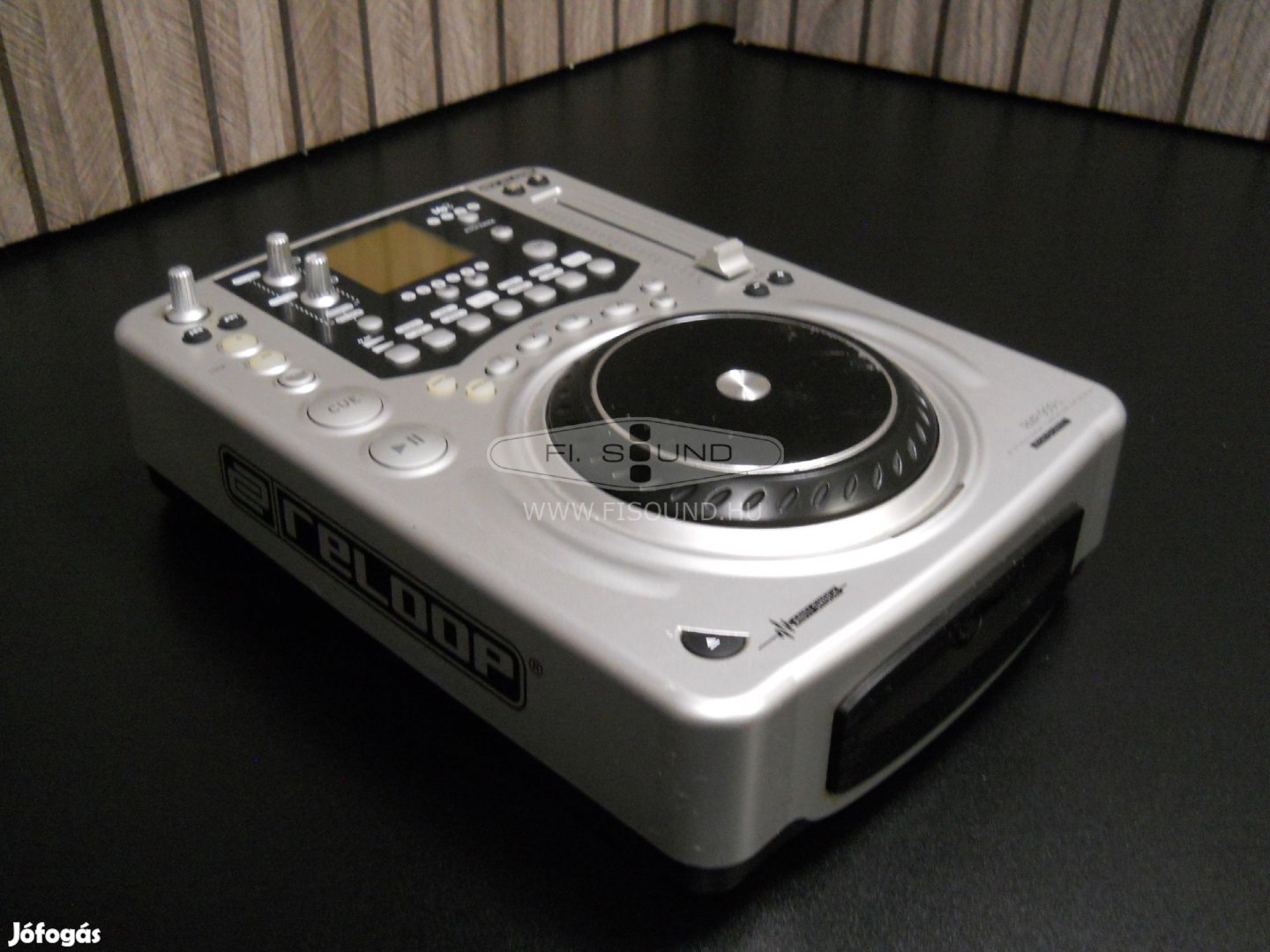 Reloop RMP-909s , hibás DJ keverő , alkatrésznek