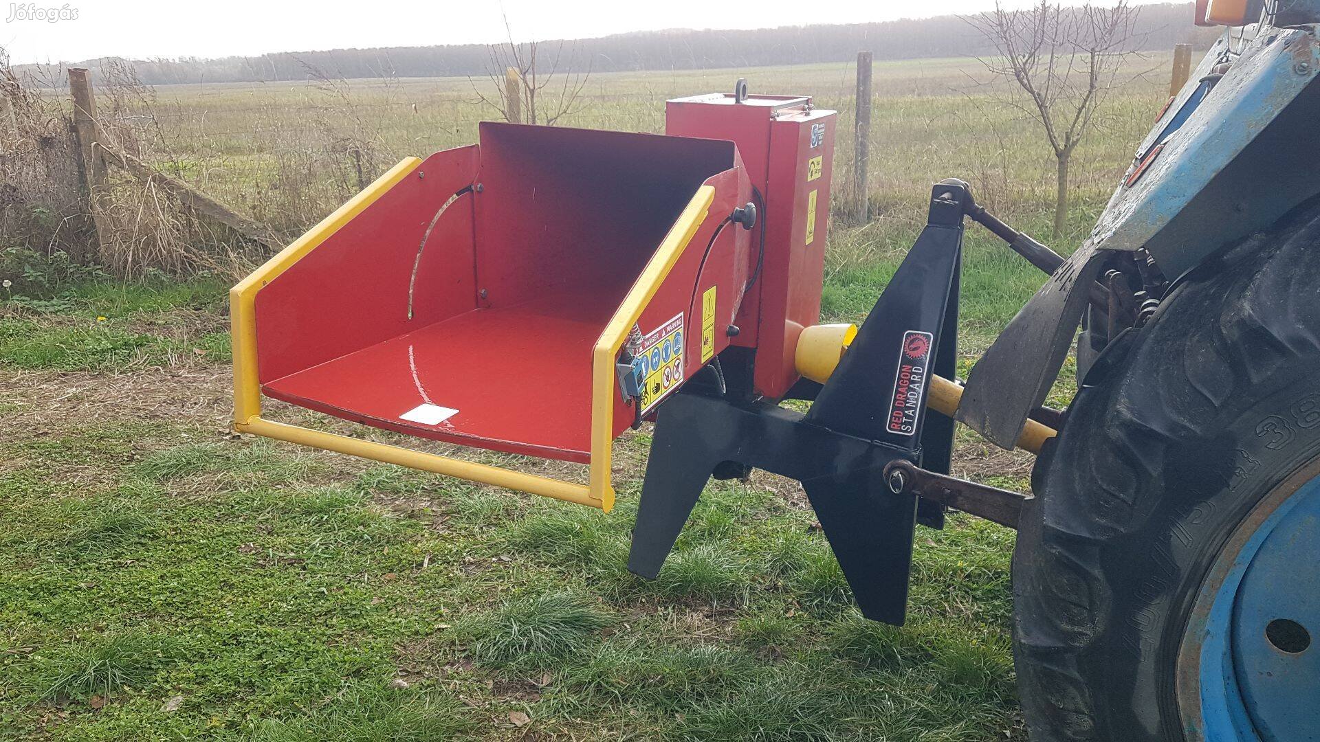 Remet R150 8 Késes Ágaprító Lenkerékkel