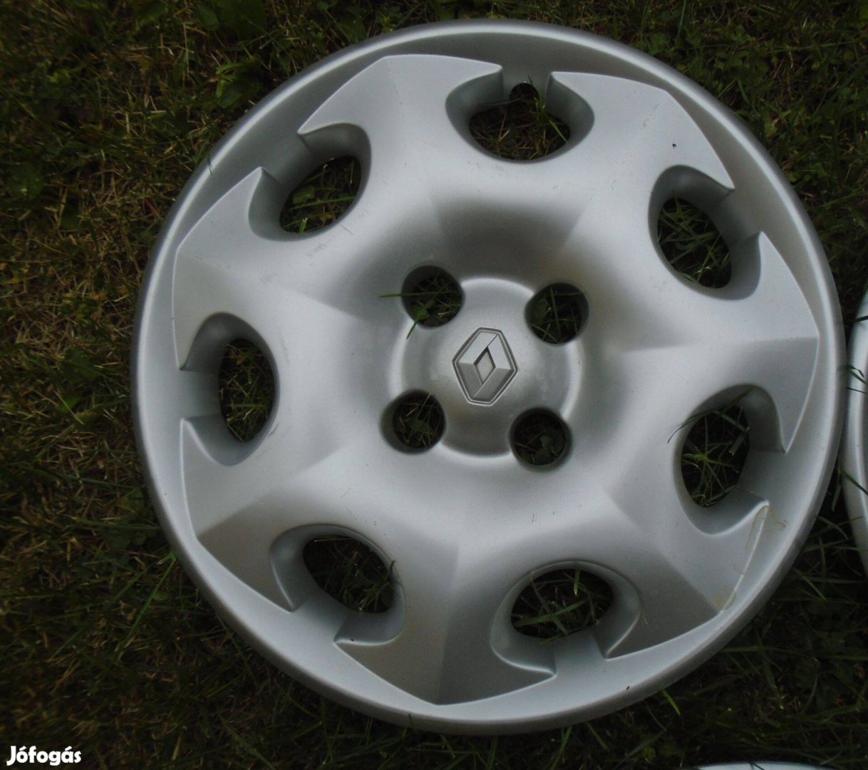 Renault 14" gyári dísztárcsa 1 db eladó