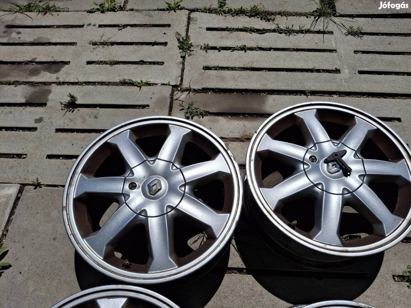 Renault 15" alufelni 