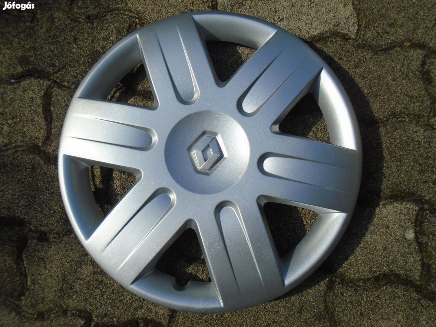 Renault 16" gyári dísztárcsa 1 db eladó