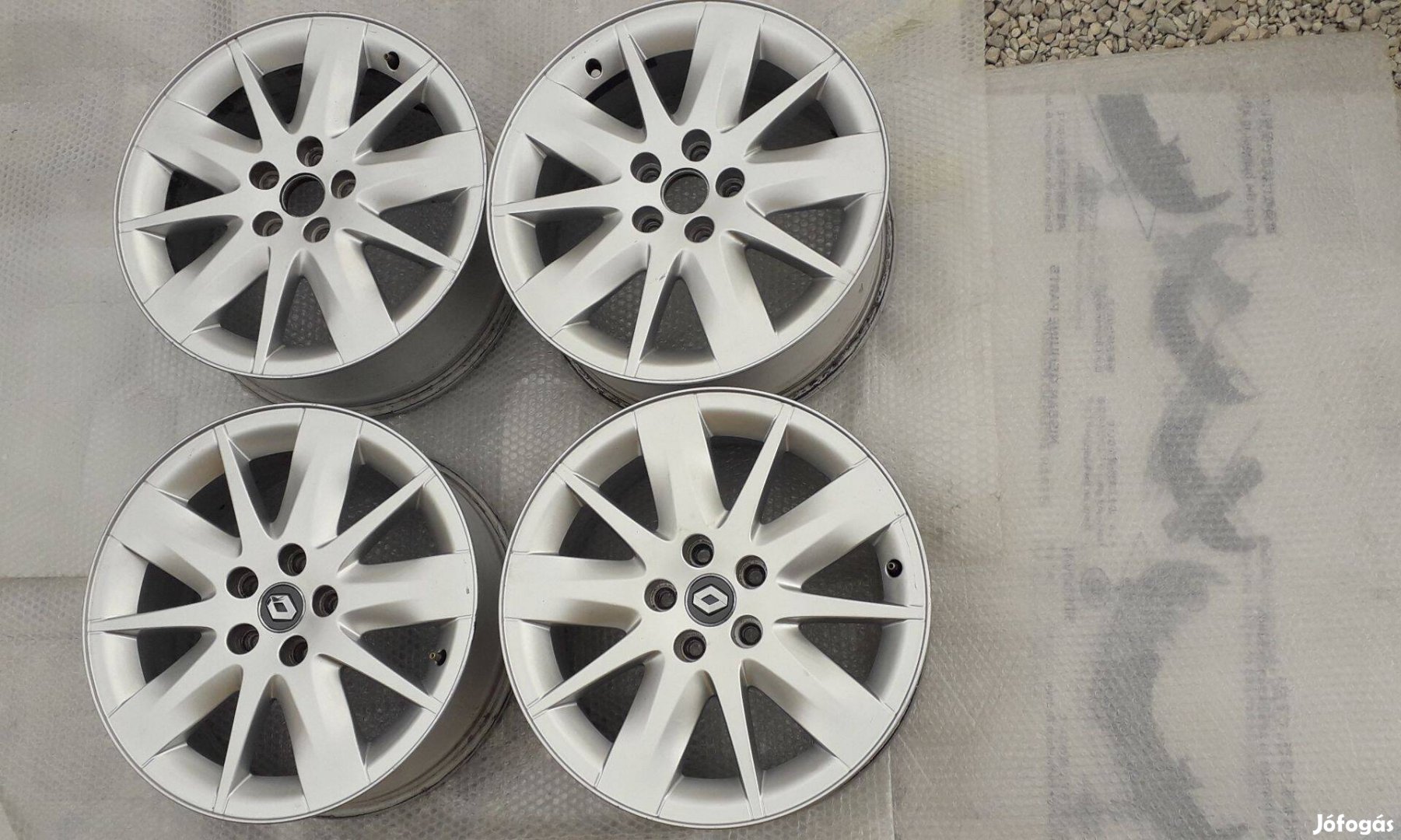 Renault 17 Tellus 17" alufelnik 5x108 8200602880