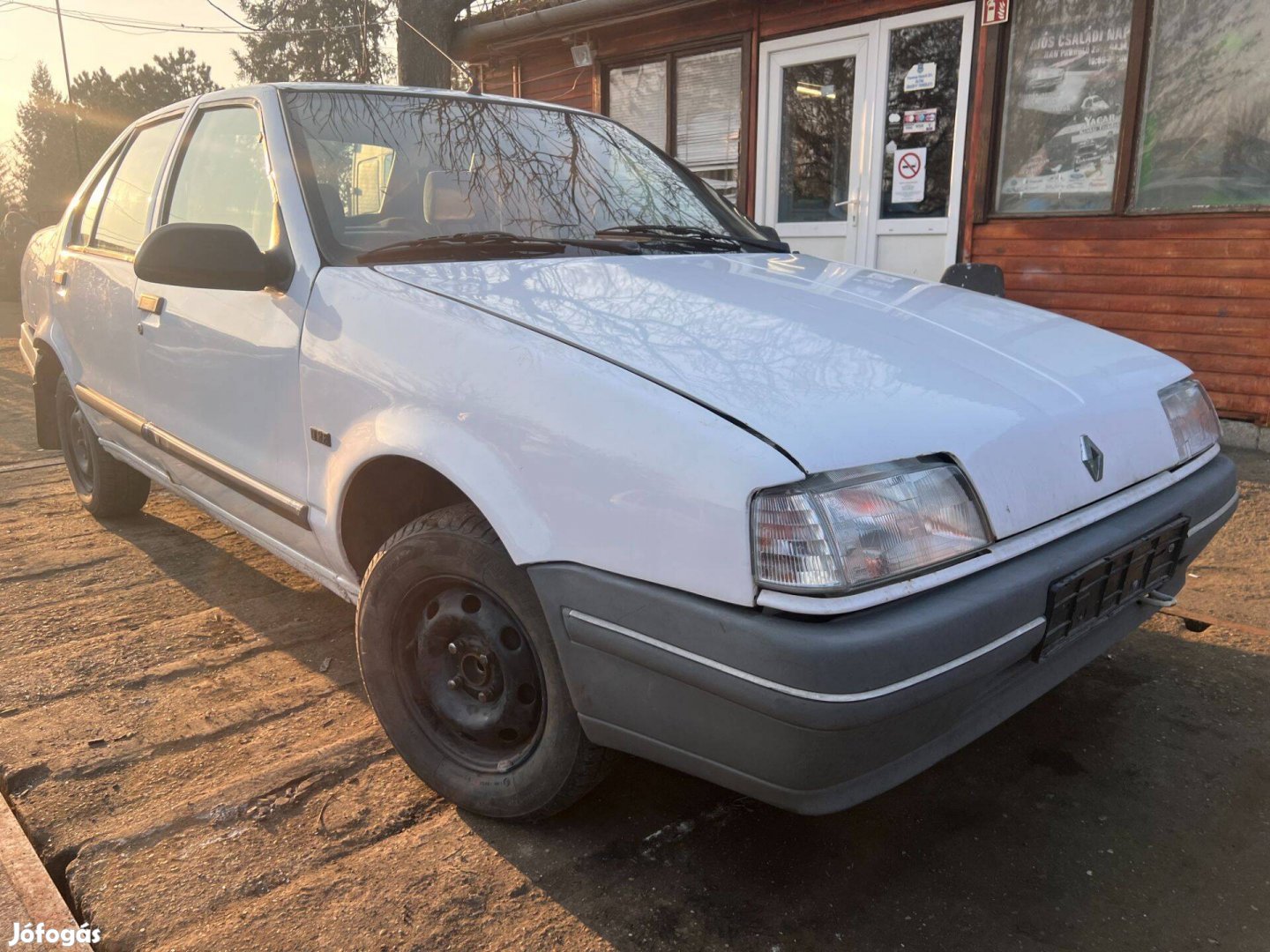 Renault 19 1.4i (1990) C3JC7 Alkatrészek #M2237