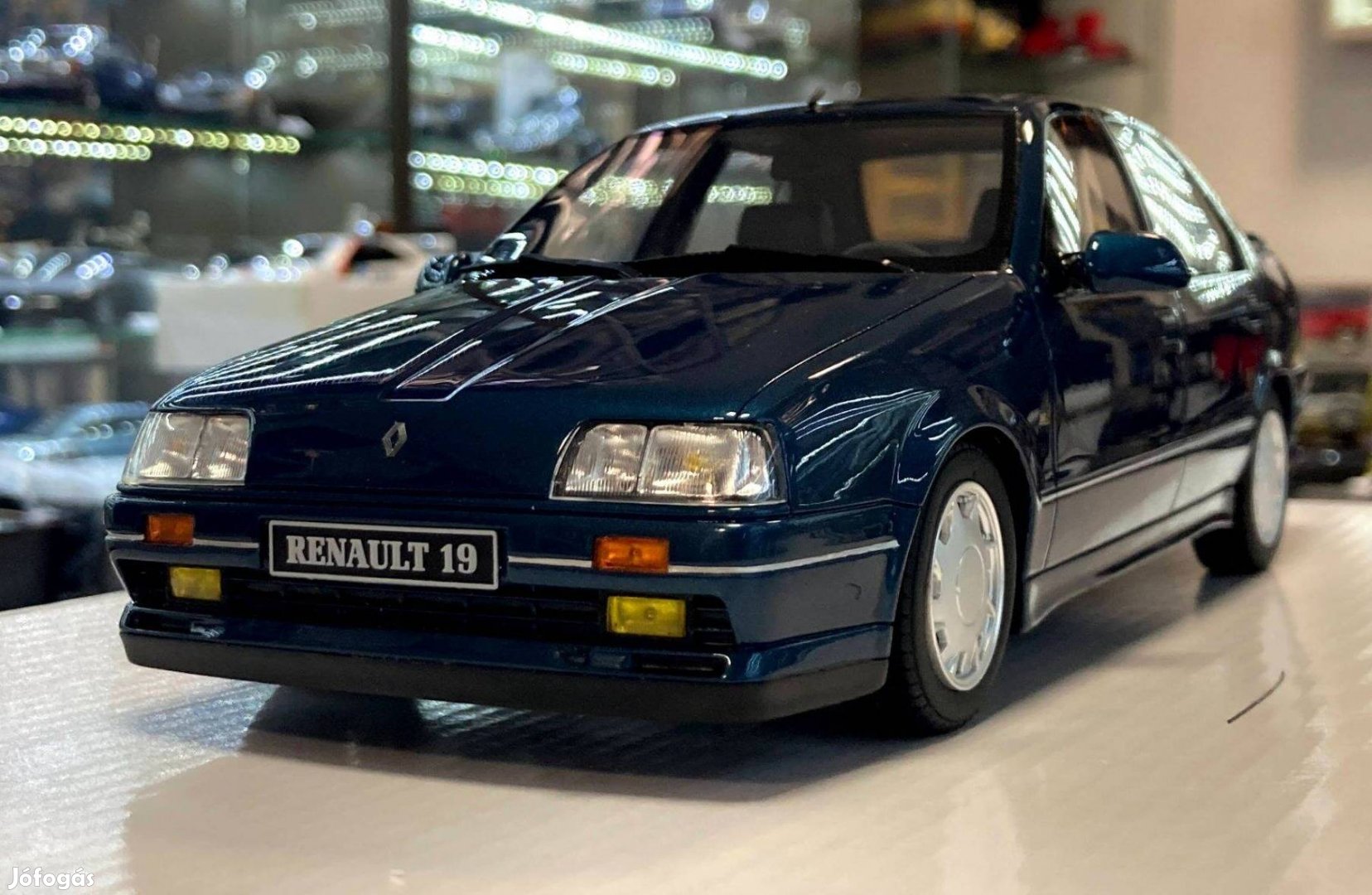 Renault 19 Chamade Ph.1 16S 1989 1:18 1/18 Otto Mobile OT356 resin