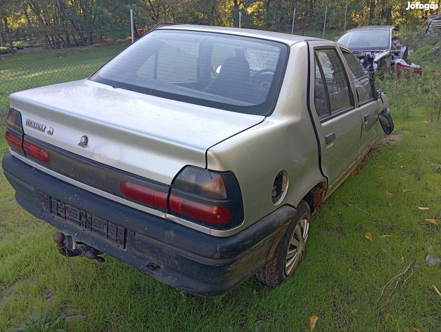 Renault 19 R 1.4 i alkatrészek 