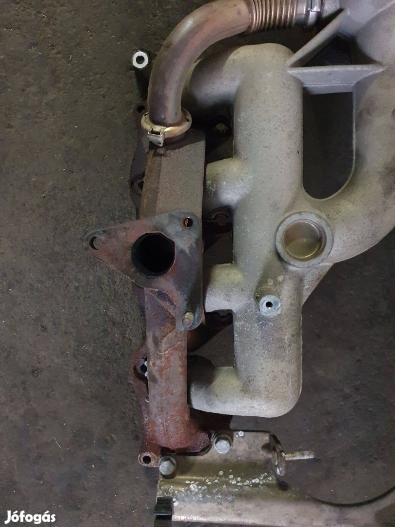 Renault 1.9dci kipufogó és szívó csonk Trafic Opel Vivaro Primastar