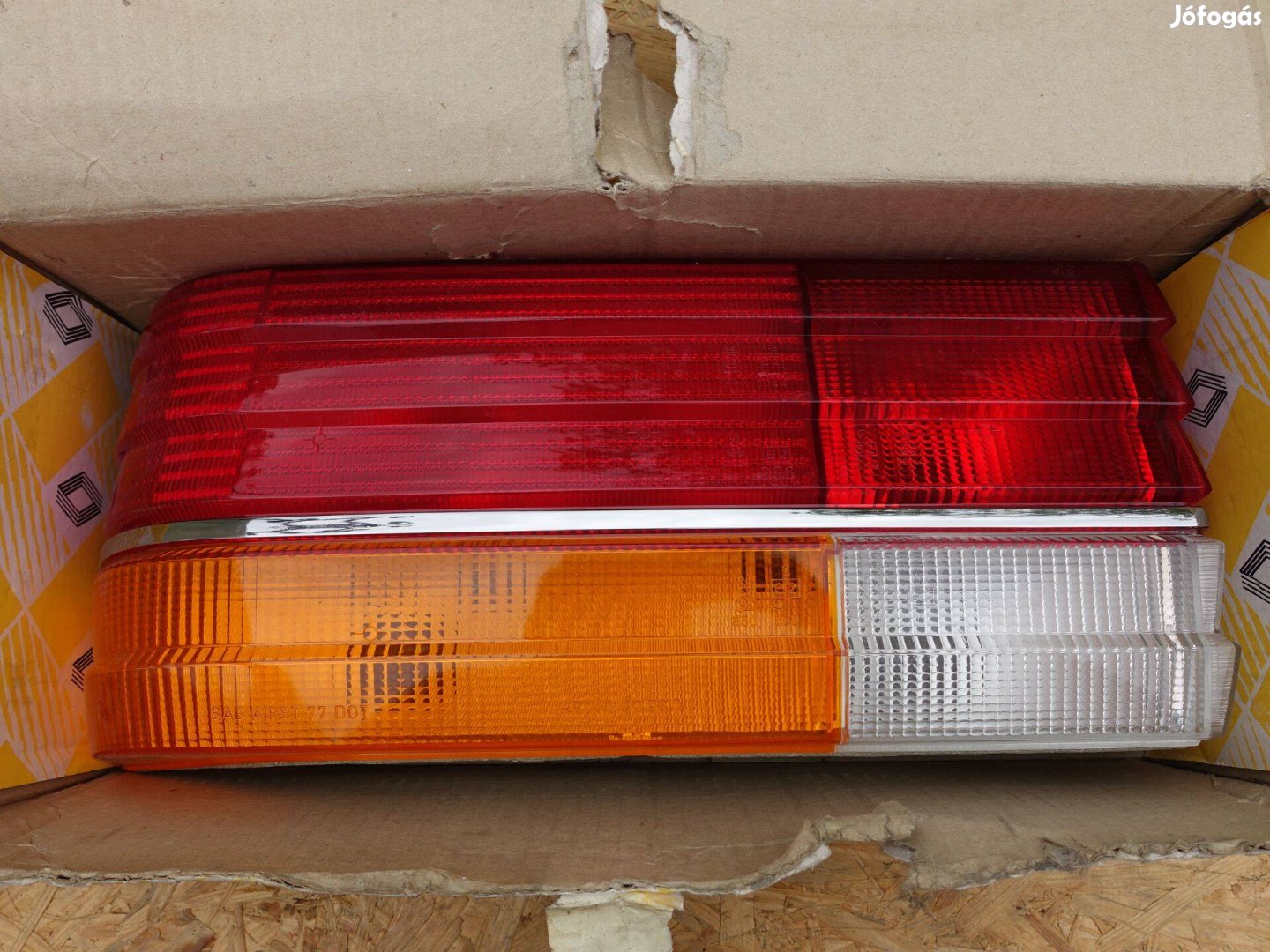 Renault 25 R25 hátsó lámpa Új eredeti