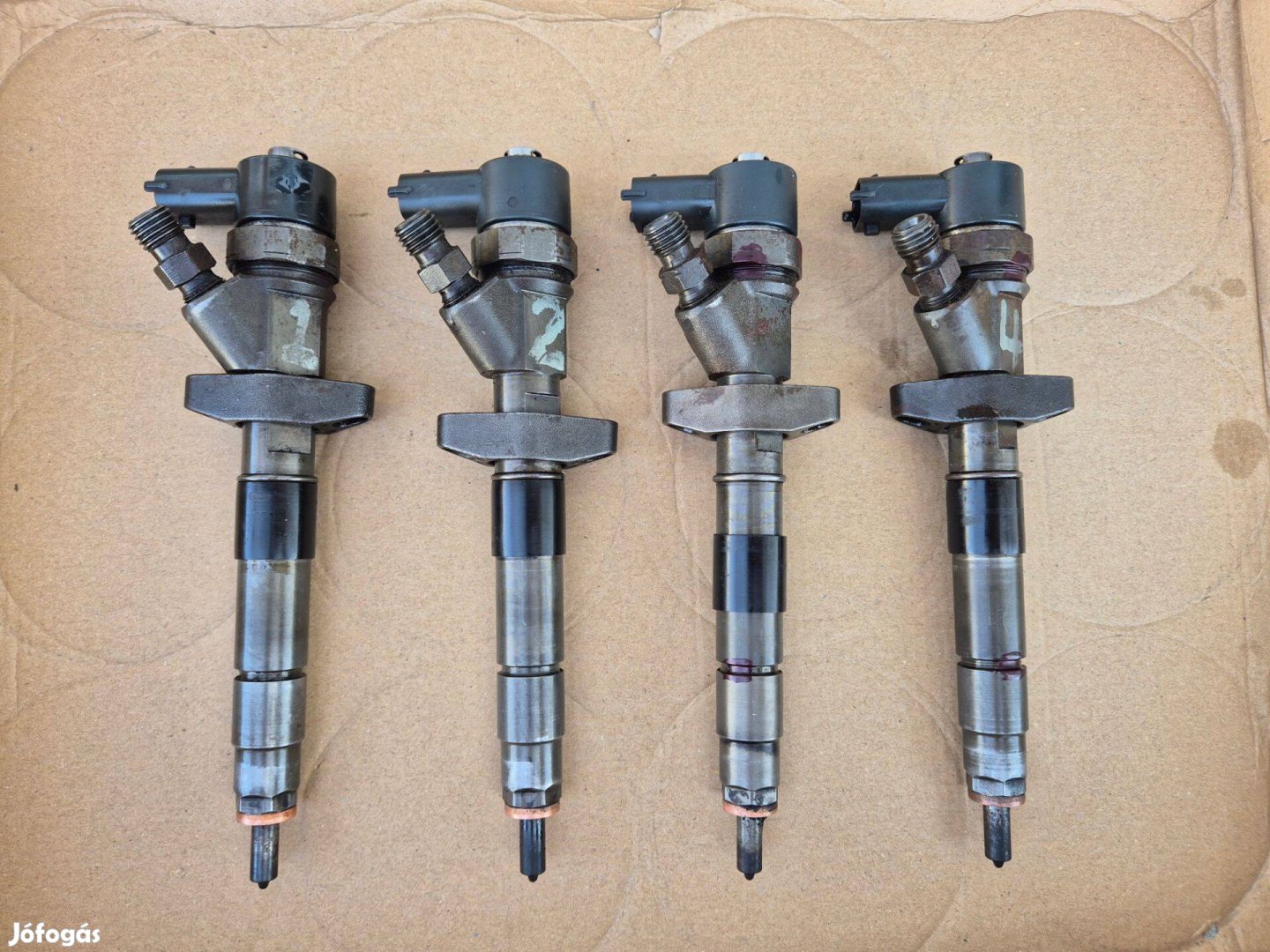 Renault 2.2 DCi Porlasztók 4db Bosch