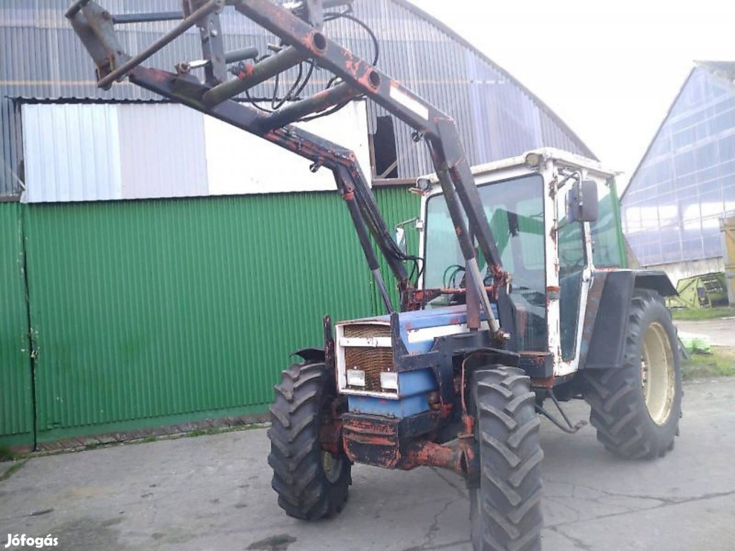 Renault 751-4 traktor