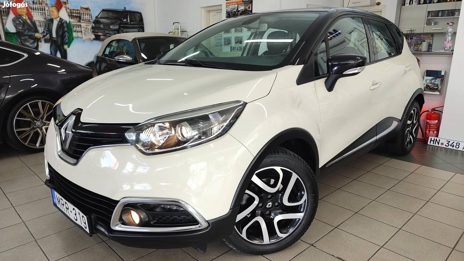 Renault Captur 1.2 TCe Intens EDC Azonnal Elvih...