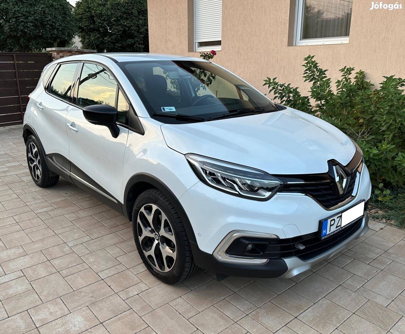 Renault Captur 1.2 TCe Intens EDC EURO6 1 Tulaj...