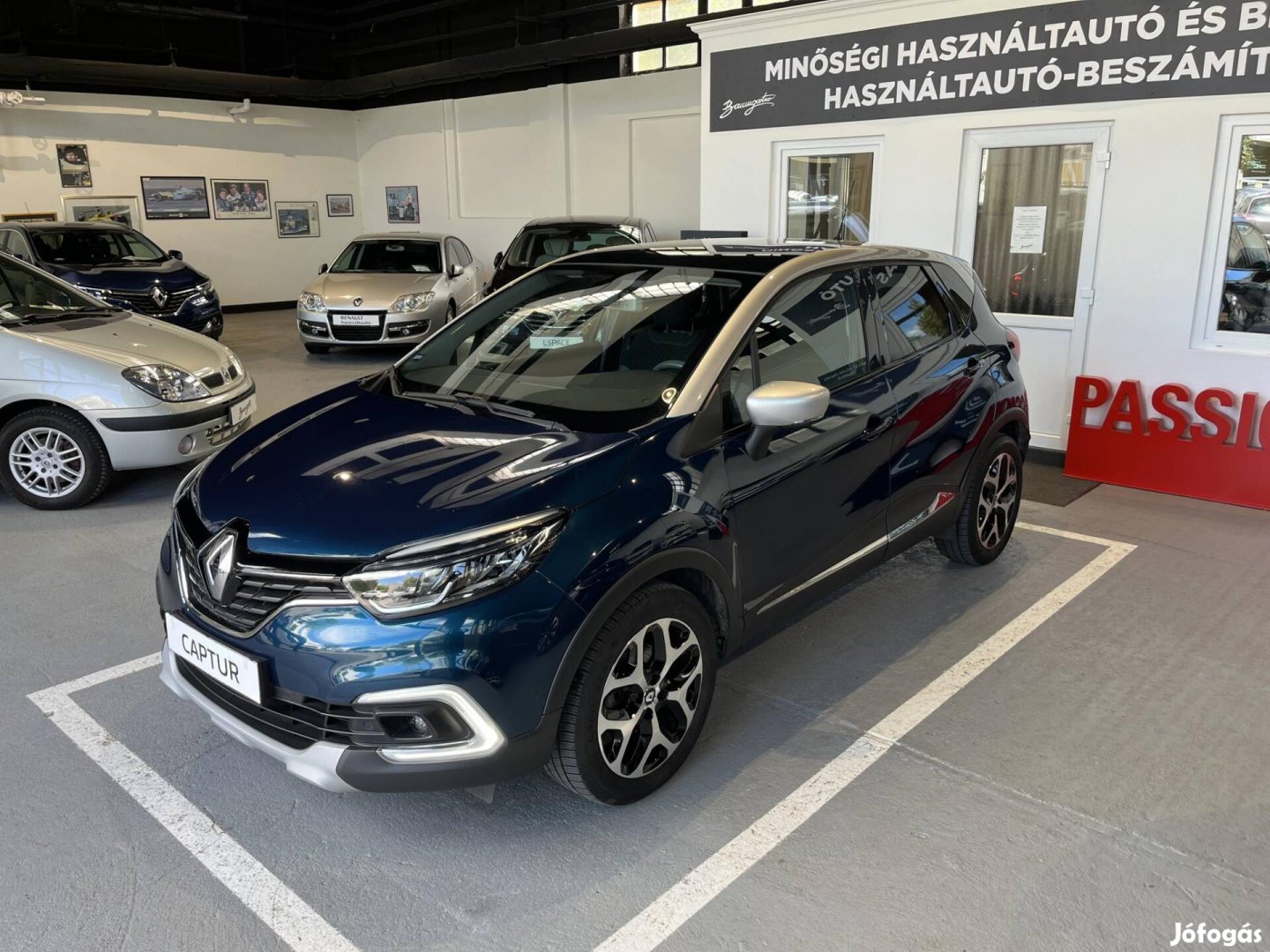 Renault Captur 1.3 TCe Intens Mo.-i Első tulajd...