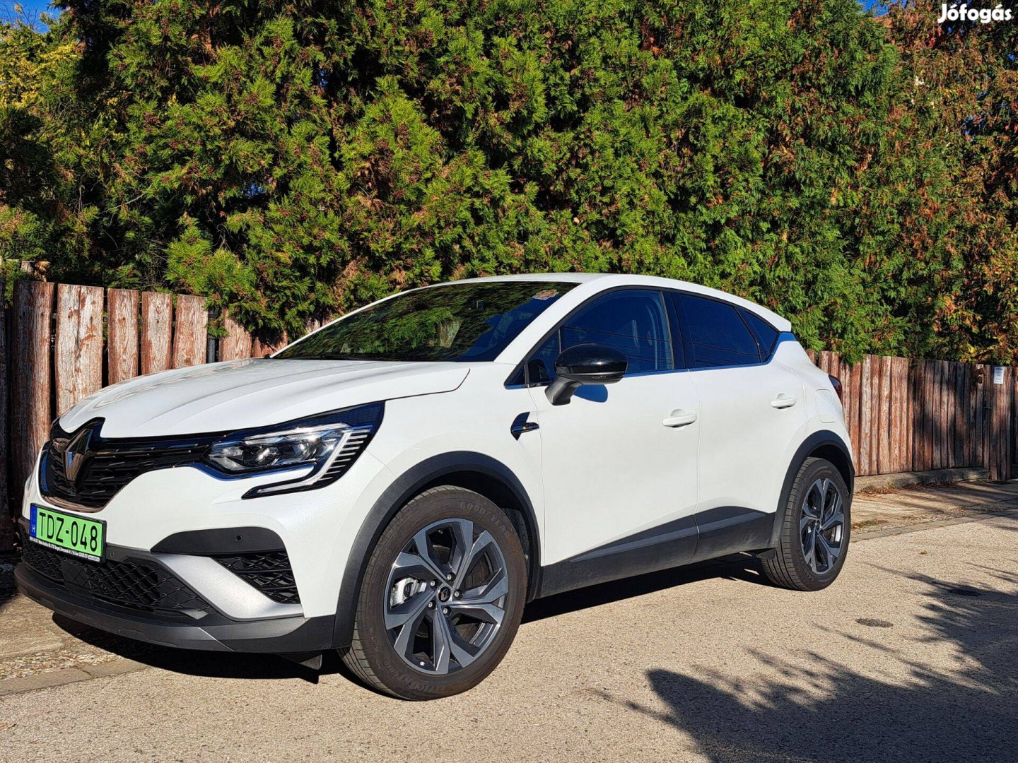 Renault Captur 1.6 E-Tech Hybrid R.S.Line automata