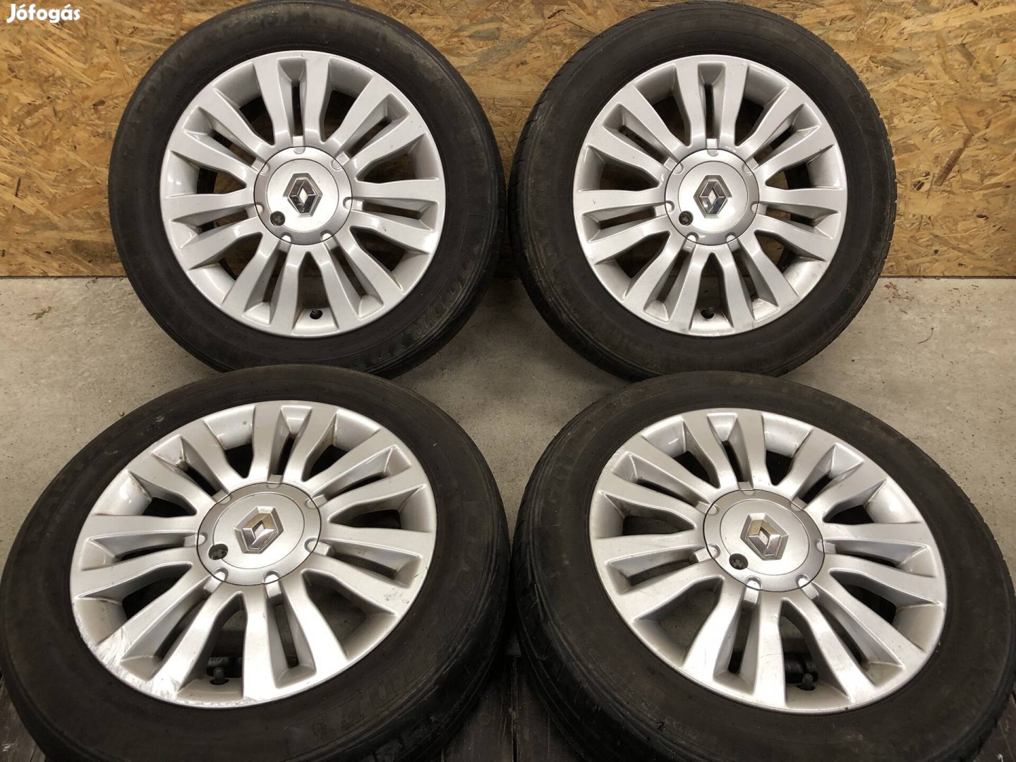 Renault Clio 15 col alufelni 15 colos 4x100