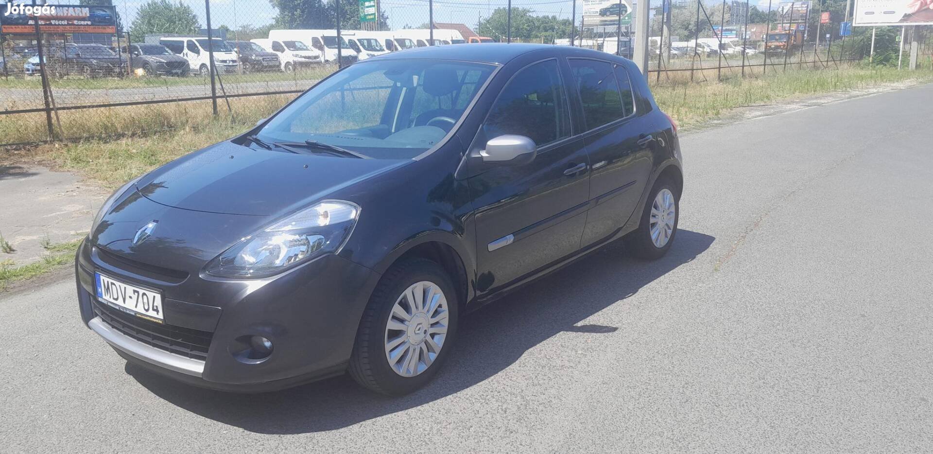 Renault Clio 1.2 16V Authentique 99 ezer km. Ma...