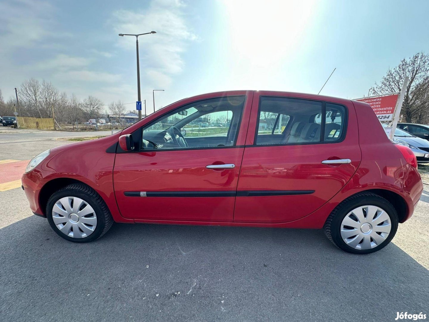 Renault Clio 1.2 16V Cinetic Szervízkönyves KIV