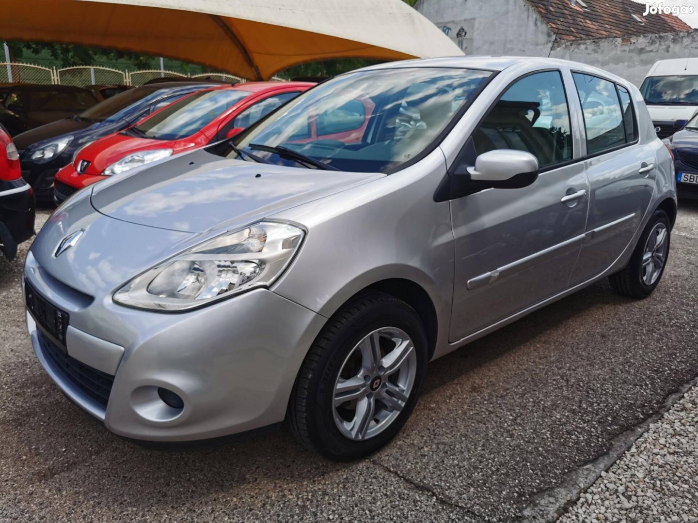 Renault Clio 1.2 16V Expression 143.001 km! 1 t...