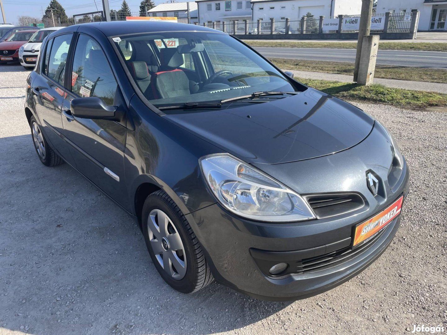 Renault Clio 1.2 16V Ice Műszaki-2027.02-IG.AZO...