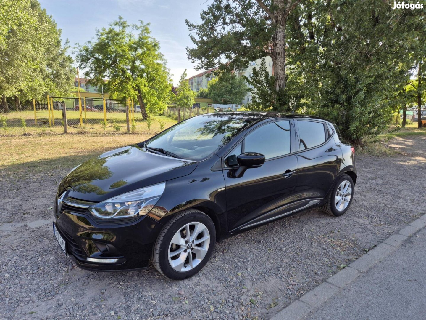 Renault Clio 1.2 16V Limited Magyarországi.SZER...