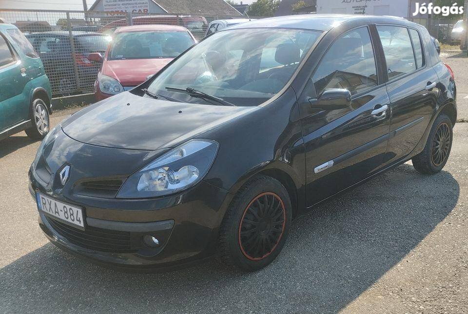 Renault Clio 1.2 TCE 100 Dynamique Plus 100LE.K...