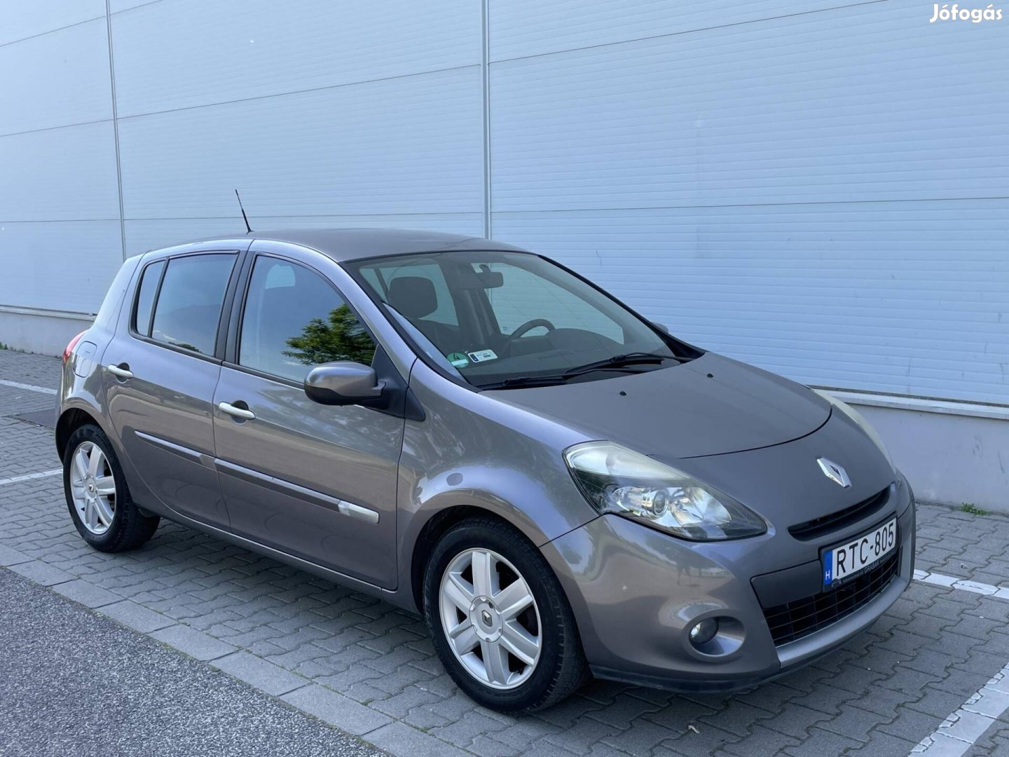 Renault Clio 1.2 TCE Carminat Tomtom Klíma. NAV...