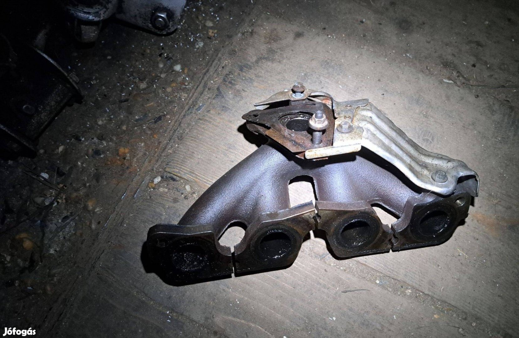 Renault Clio 1,2 TCE kipufogócsonk