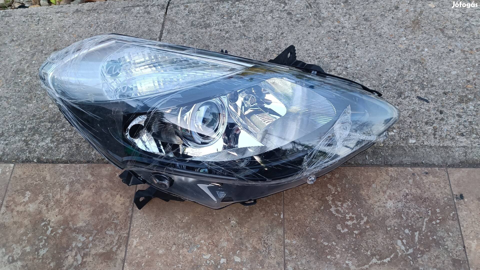 Renault Clio 3 kanyarkövető jobb első Új fényszóró lámpa