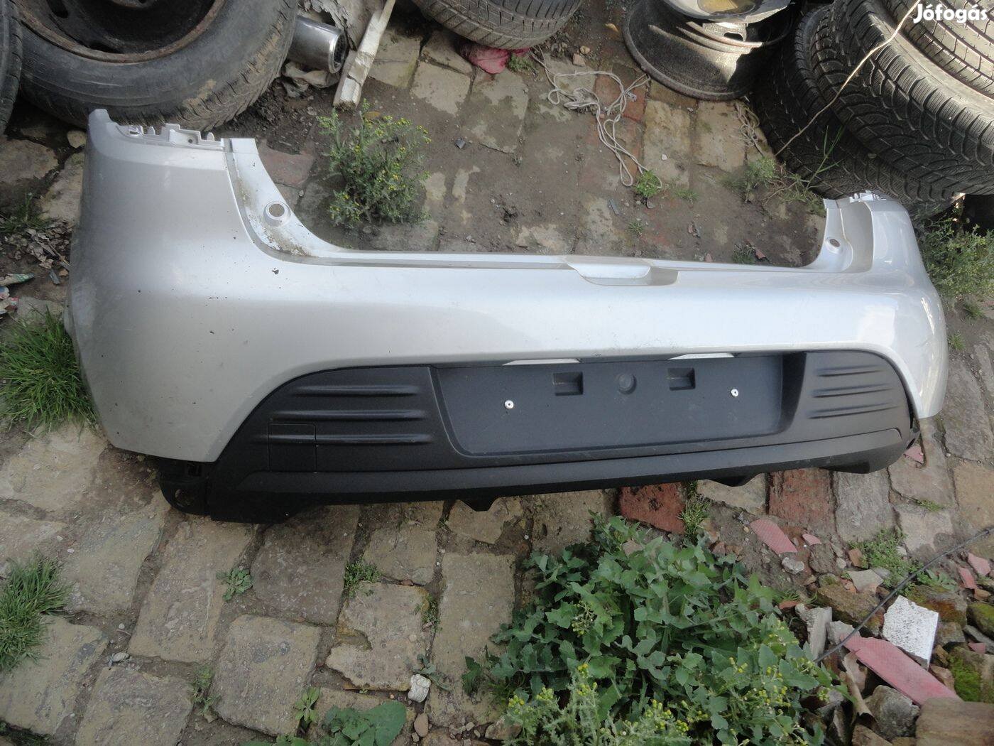 Renault Clio 4 hátsó lökhárító
