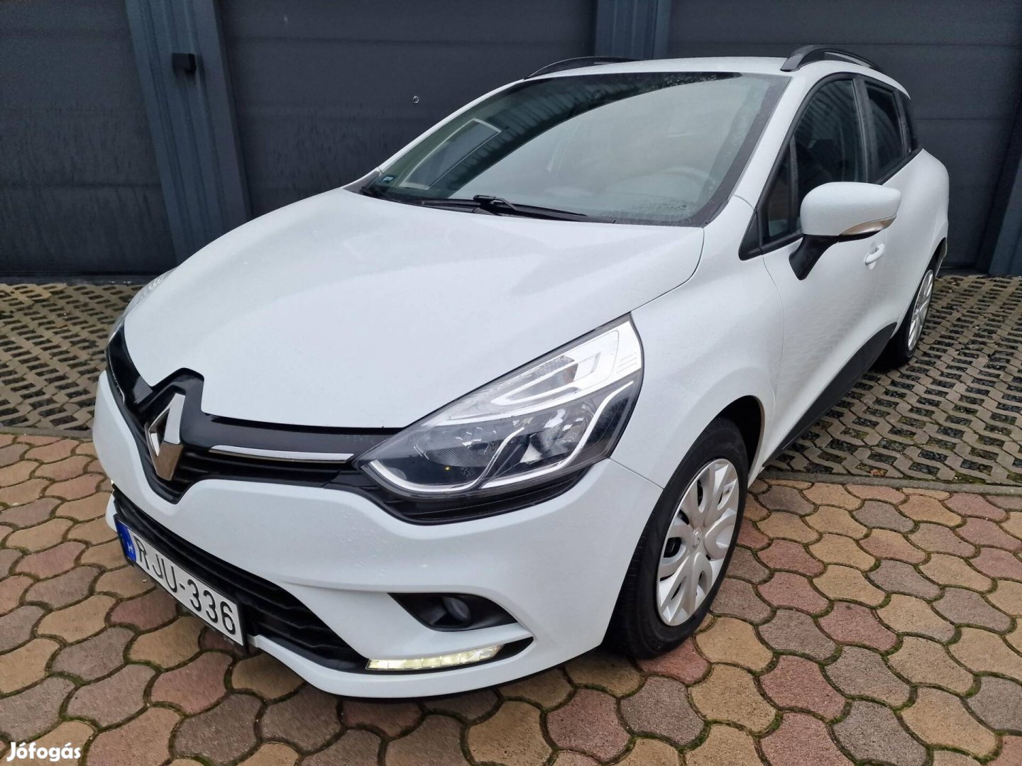 Renault Clio Grandtour 0.9 TCe Alizé Nagyon SZÉ...