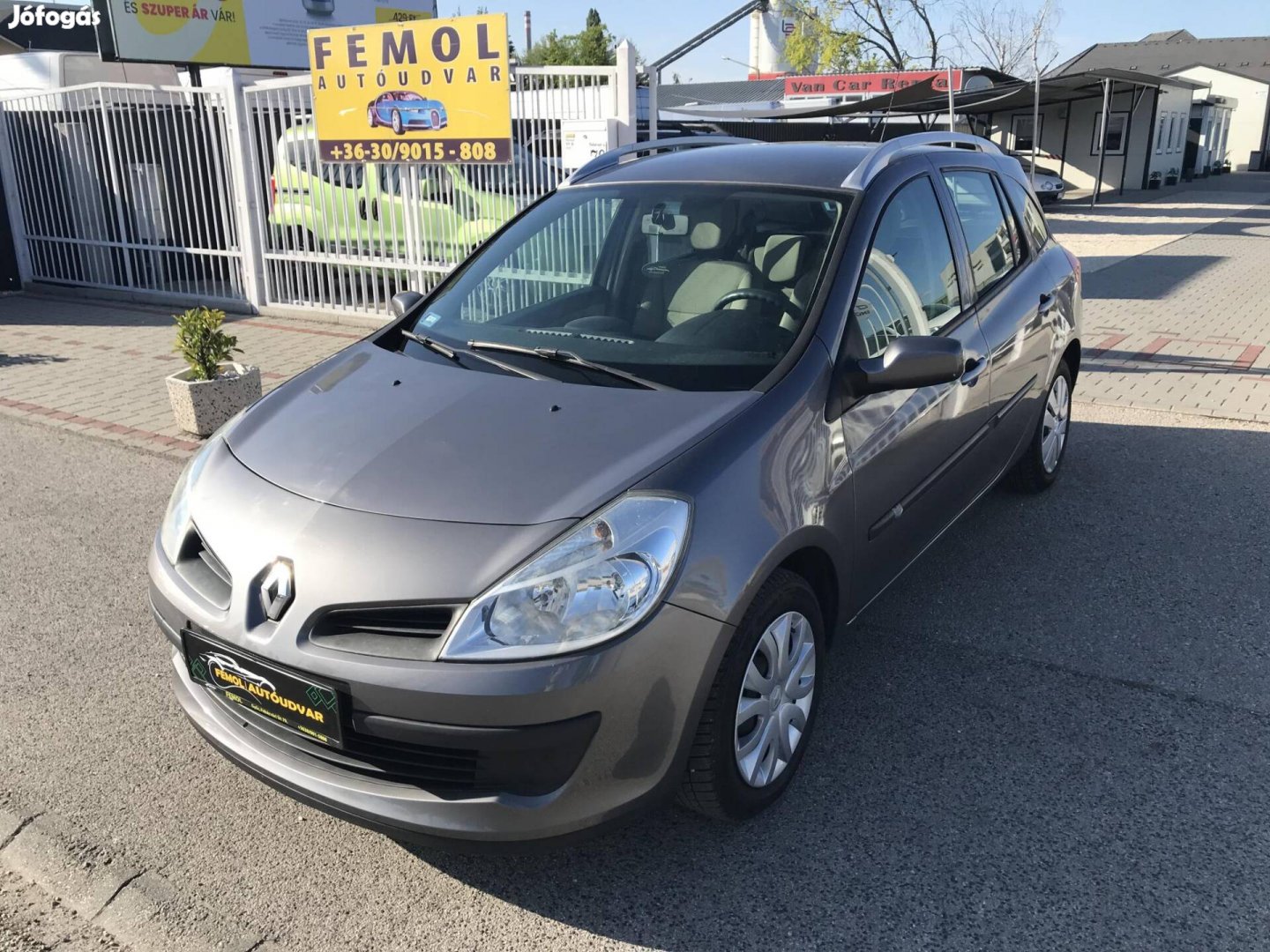Renault Clio Grandtour 1.2 TCE Expression Moi!...