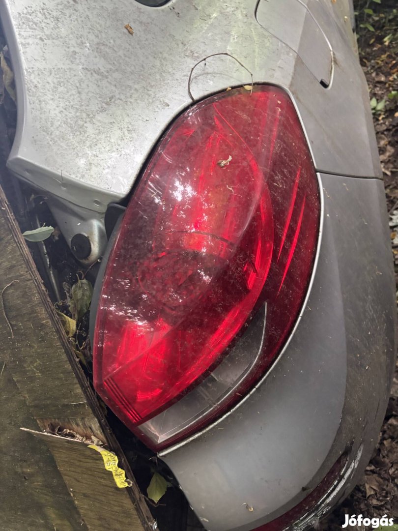 Renault Clio III jobb hátsó lámpa kombi