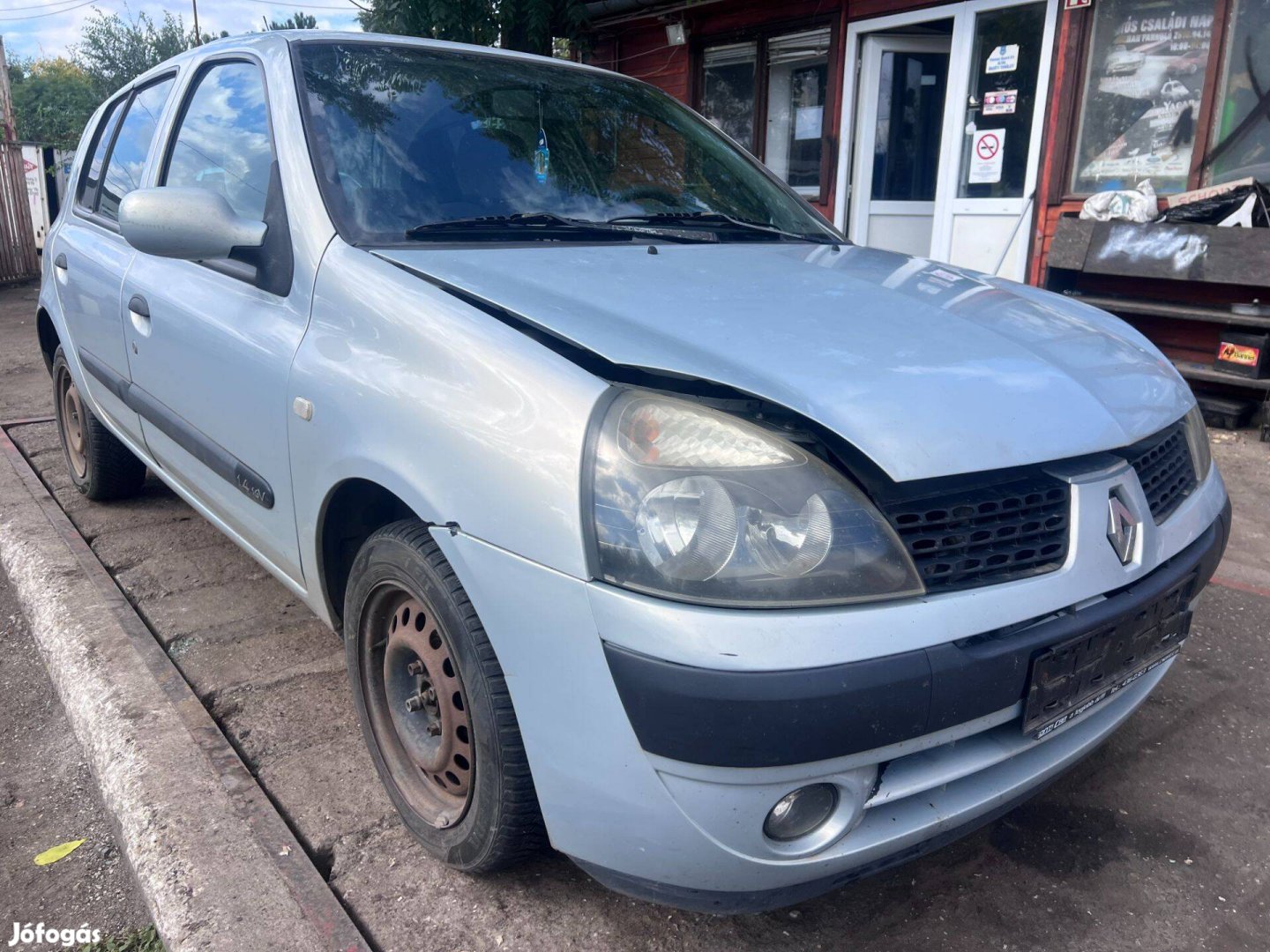 Renault Clio II 1.4i (2002) K4JC7 Alkatrészek #M3207