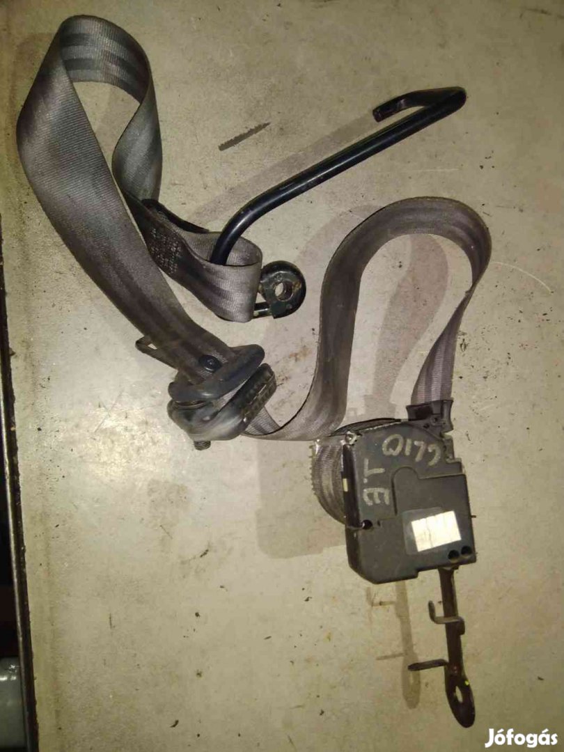 Renault Clio II Jobb Első Biztonsági Öv