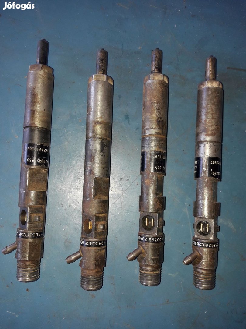 Renault Clio II Porlasztó Garnitúra